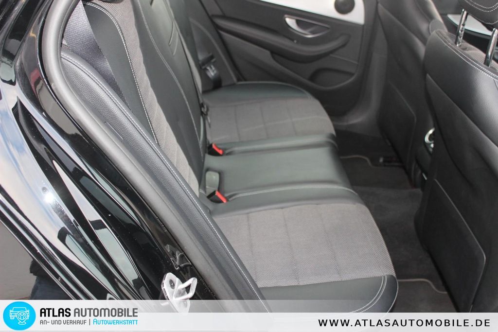 Mercedes-Benz E 300 2021