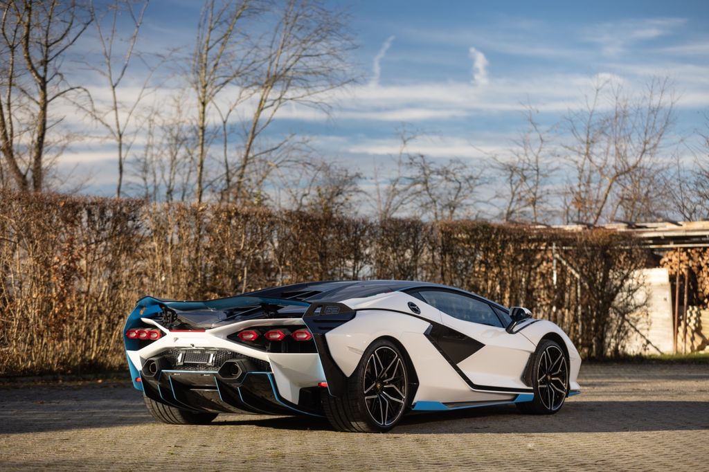 Lamborghini Other 2021