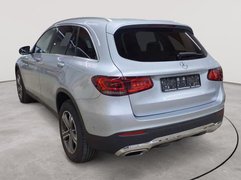 Mercedes-Benz GLC 300 2021