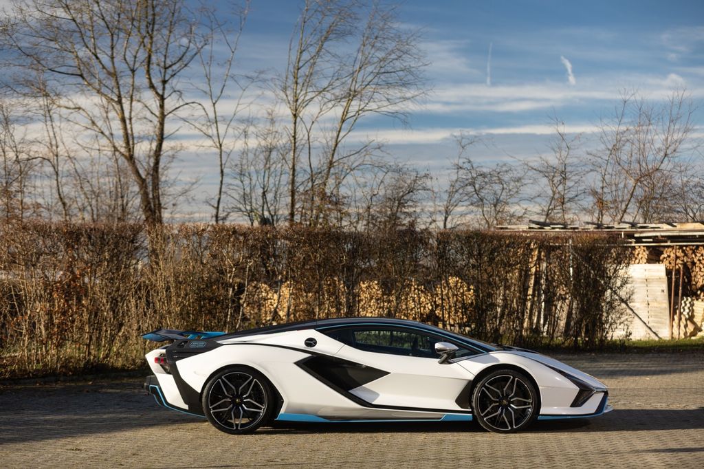 Lamborghini Other 2021
