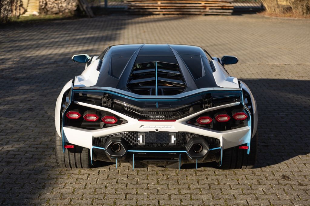 Lamborghini Other 2021