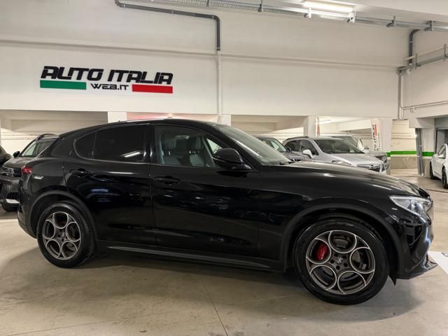 Alfa Romeo Stelvio 2021