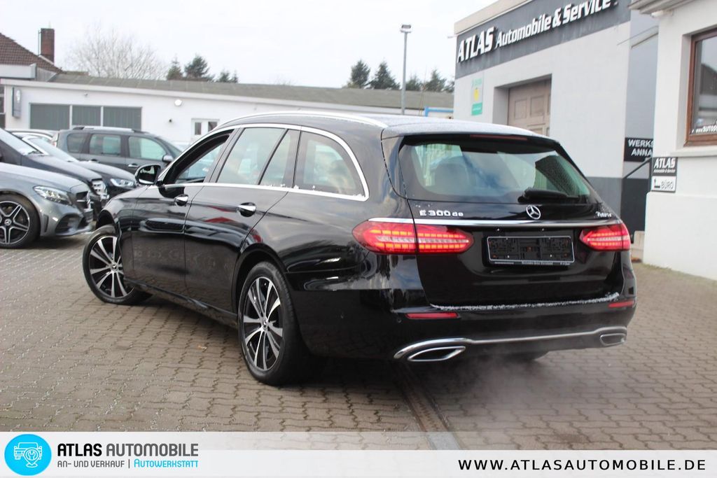 Mercedes-Benz E 300 2021