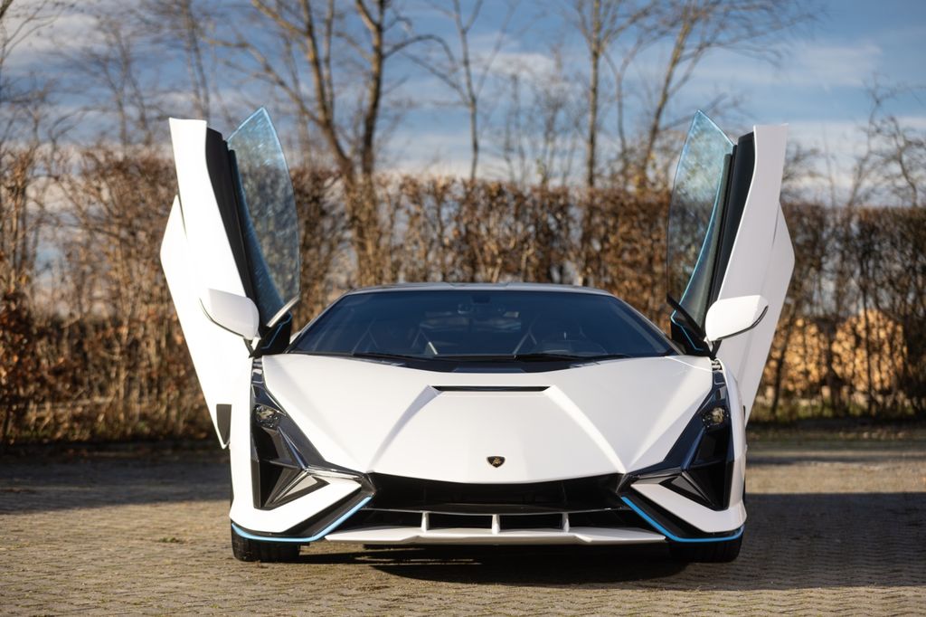 Lamborghini Other 2021