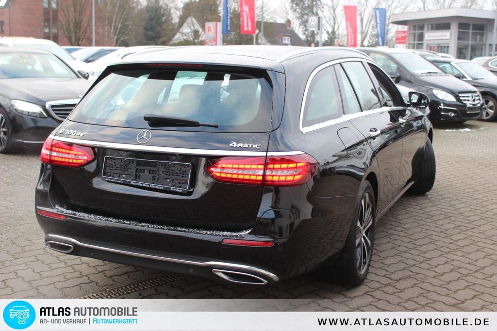 Mercedes-Benz E 300 2021