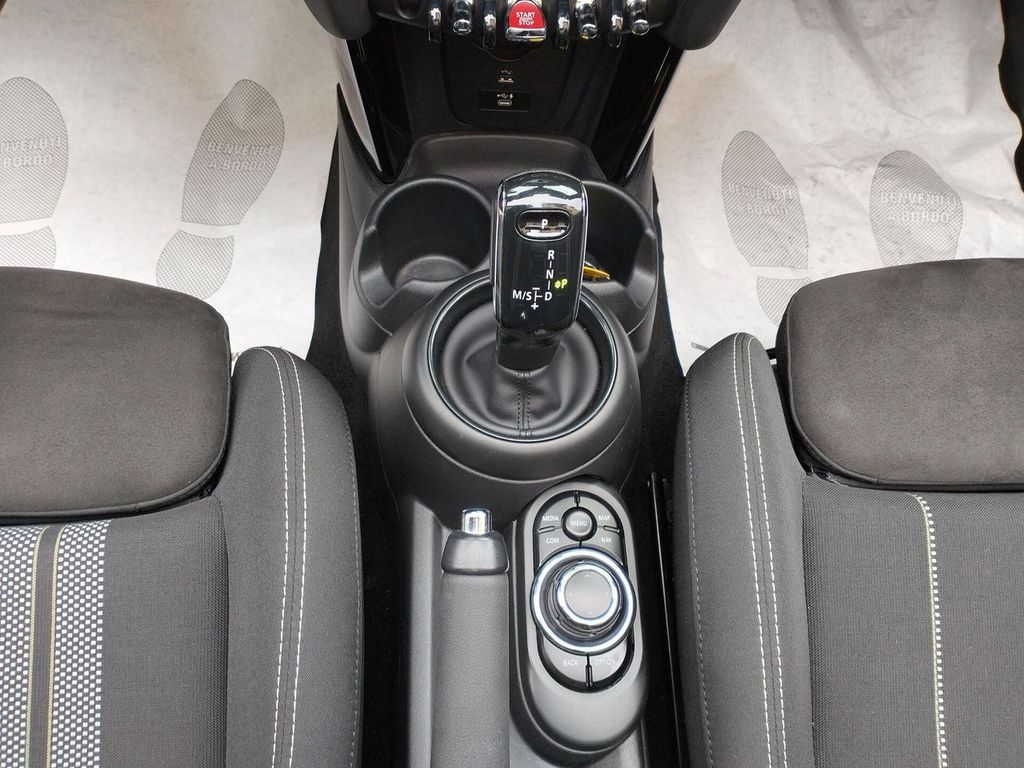 MINI John Cooper Works Cabrio 2021