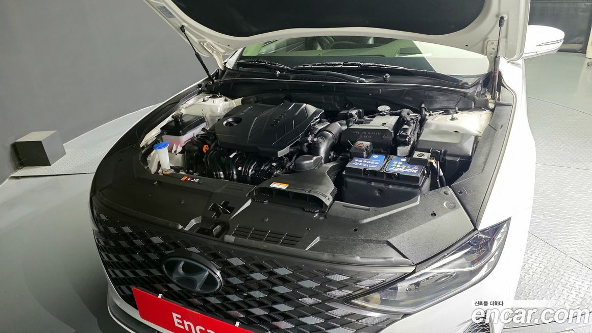 Hyundai Grandeur 2021