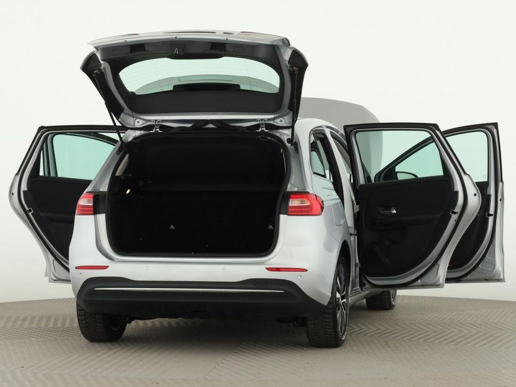 Mercedes-Benz B 250 2022