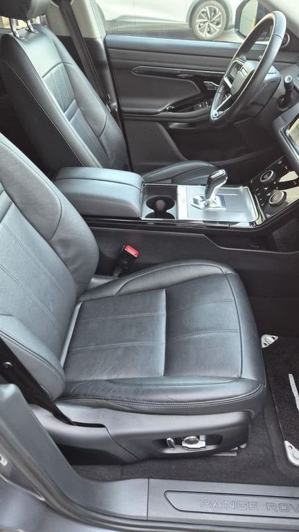 Land Rover Range Rover Evoque 2022