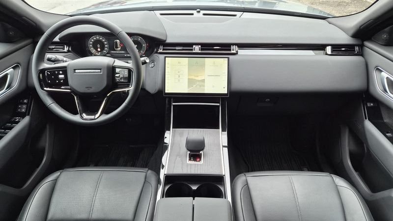 Land Rover Range Rover Velar 2025