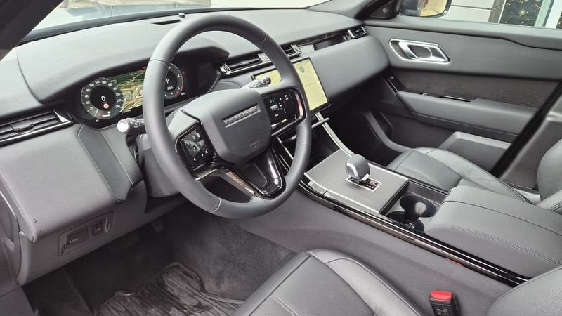 Land Rover Range Rover Velar 2025