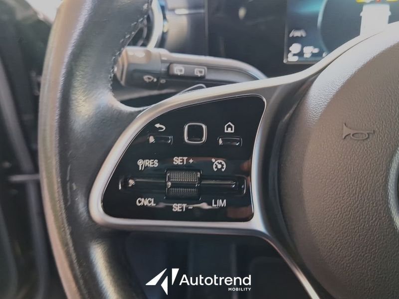 Mercedes-Benz A 180 2021