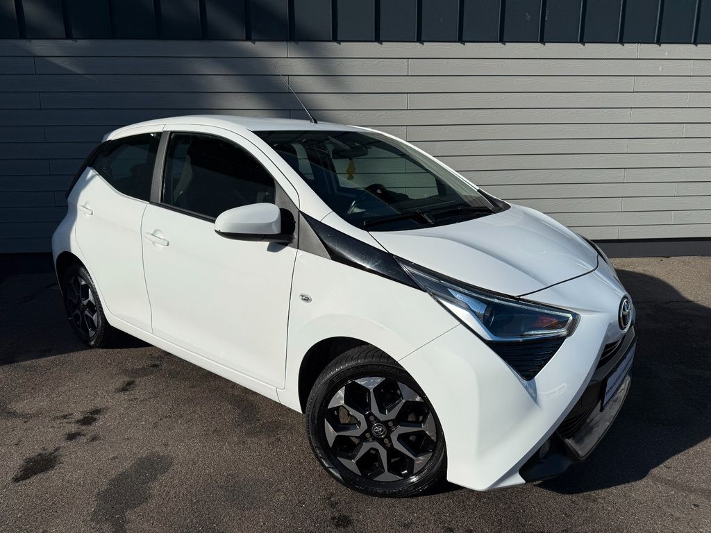 Toyota Aygo (X) 2021