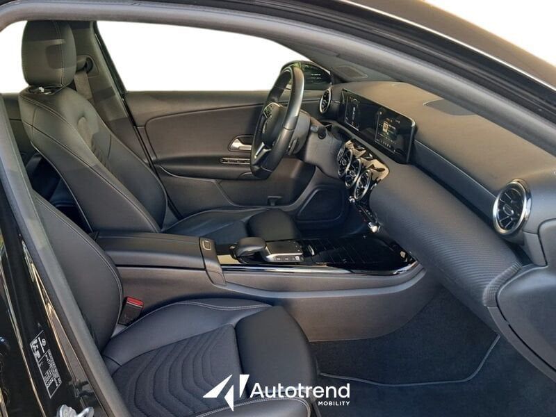 Mercedes-Benz A 180 2021