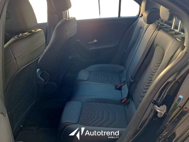 Mercedes-Benz A 180 2021