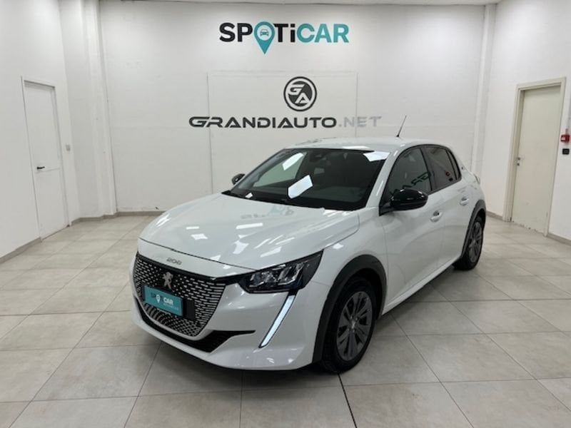 Peugeot 208 2022