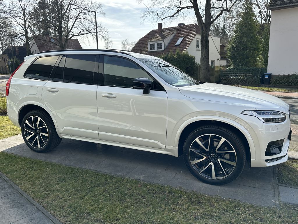 Volvo XC90 2023