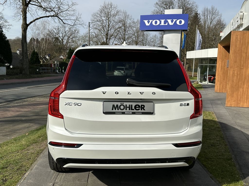 Volvo XC90 2023