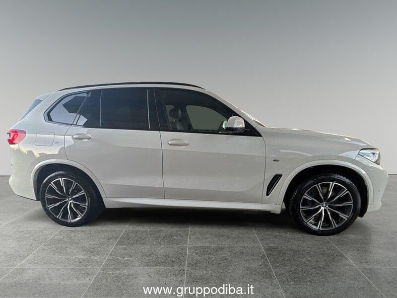 BMW X5 2021