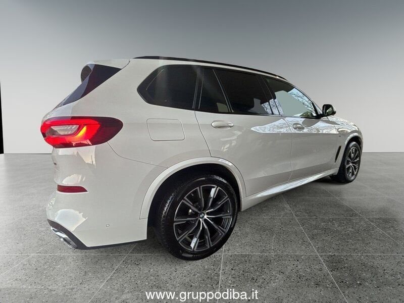 BMW X5 2021
