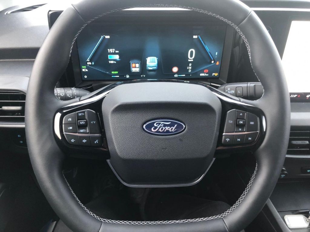 Ford Transit Courier 2025