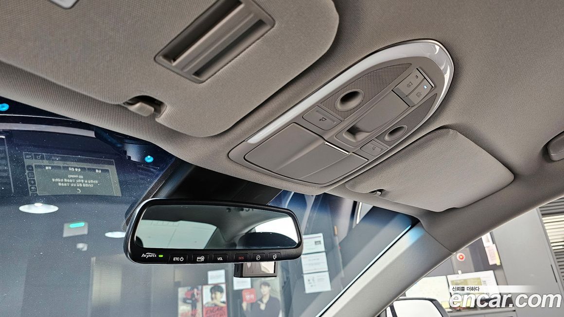 Hyundai Genesis 2016