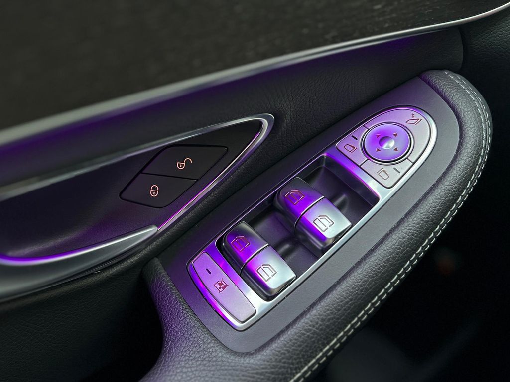 Mercedes-Benz C 300 2019