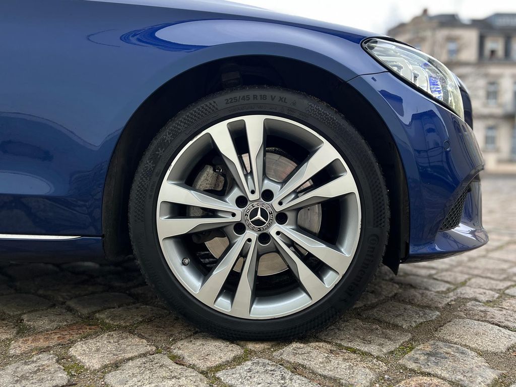 Mercedes-Benz C 300 2019