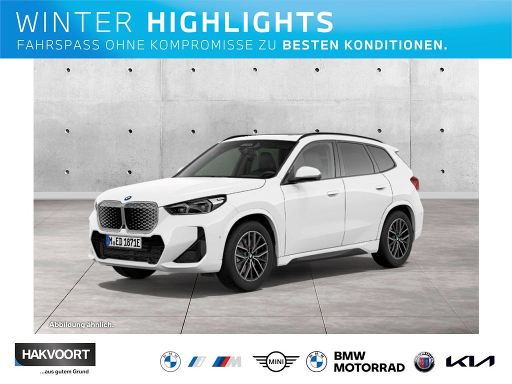 BMW iX1