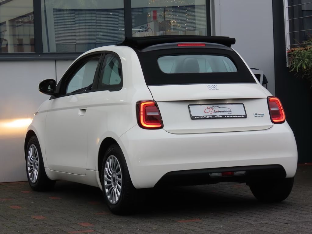 Fiat 500e 2023
