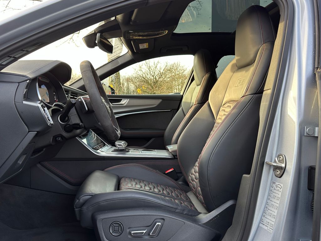 Audi RS6 2025