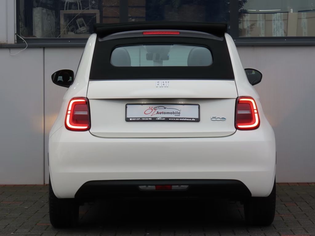 Fiat 500e 2023