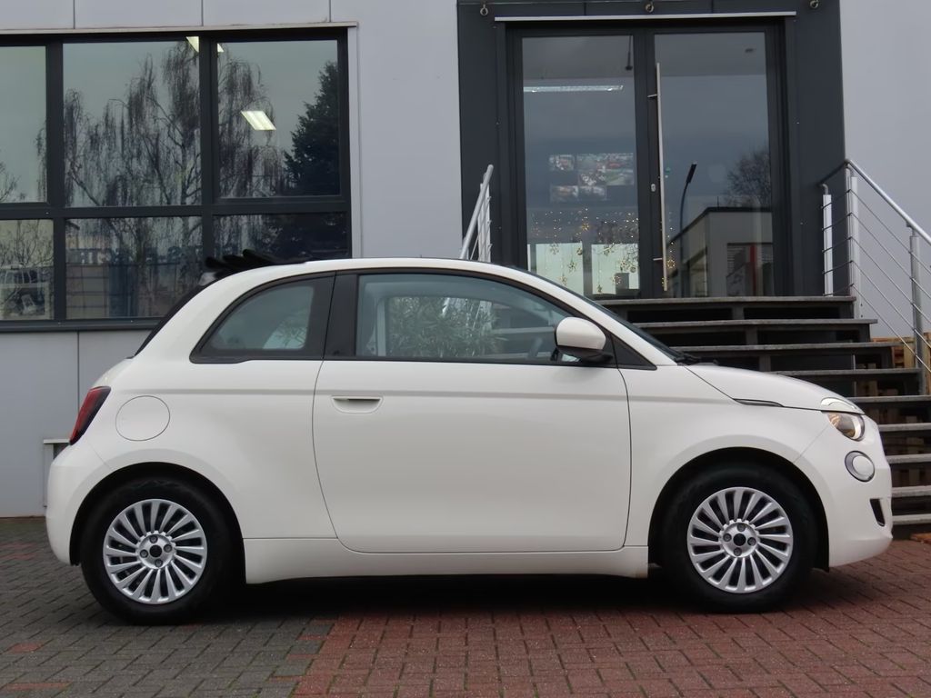 Fiat 500e 2023