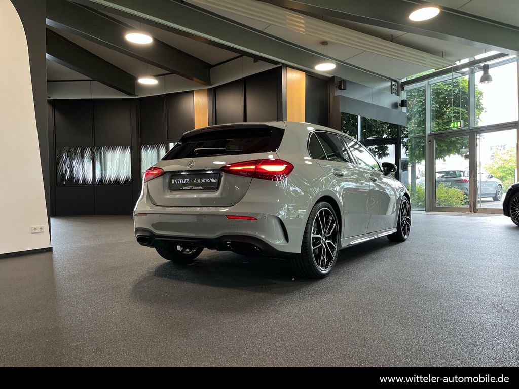 Mercedes-Benz A 180 2025