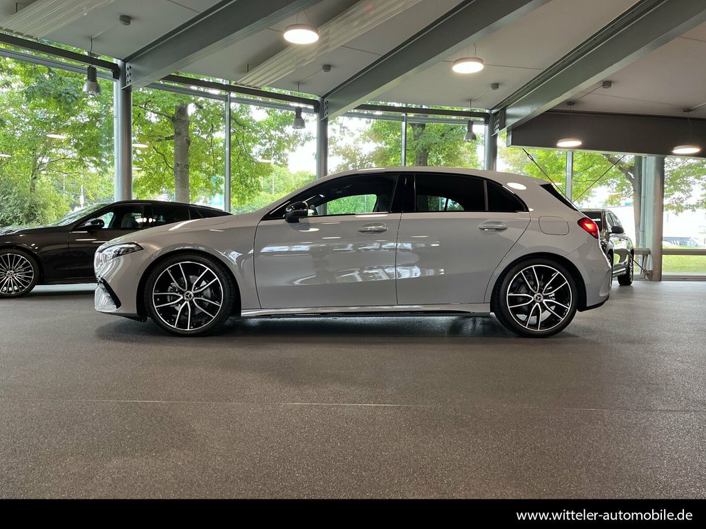 Mercedes-Benz A 180 2025