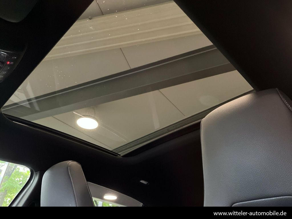 Mercedes-Benz A 180 2025