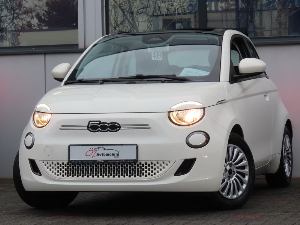 Fiat 500e 2023