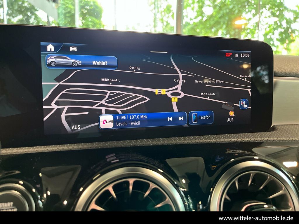 Mercedes-Benz A 180 2025