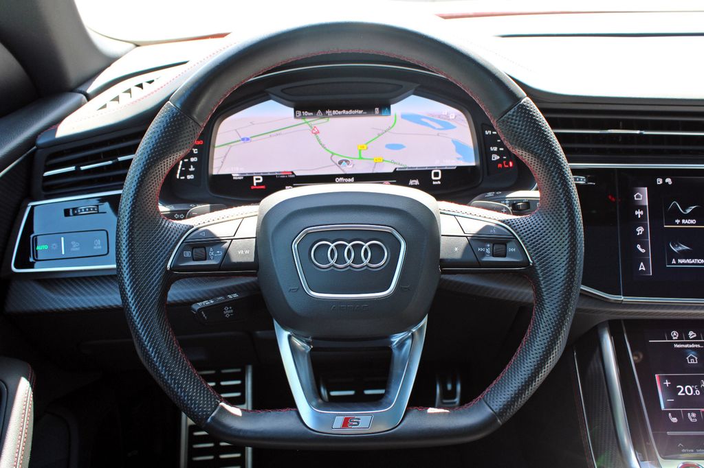 Audi SQ8 2024