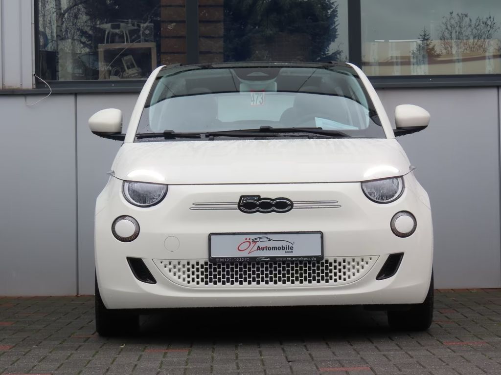 Fiat 500e 2023