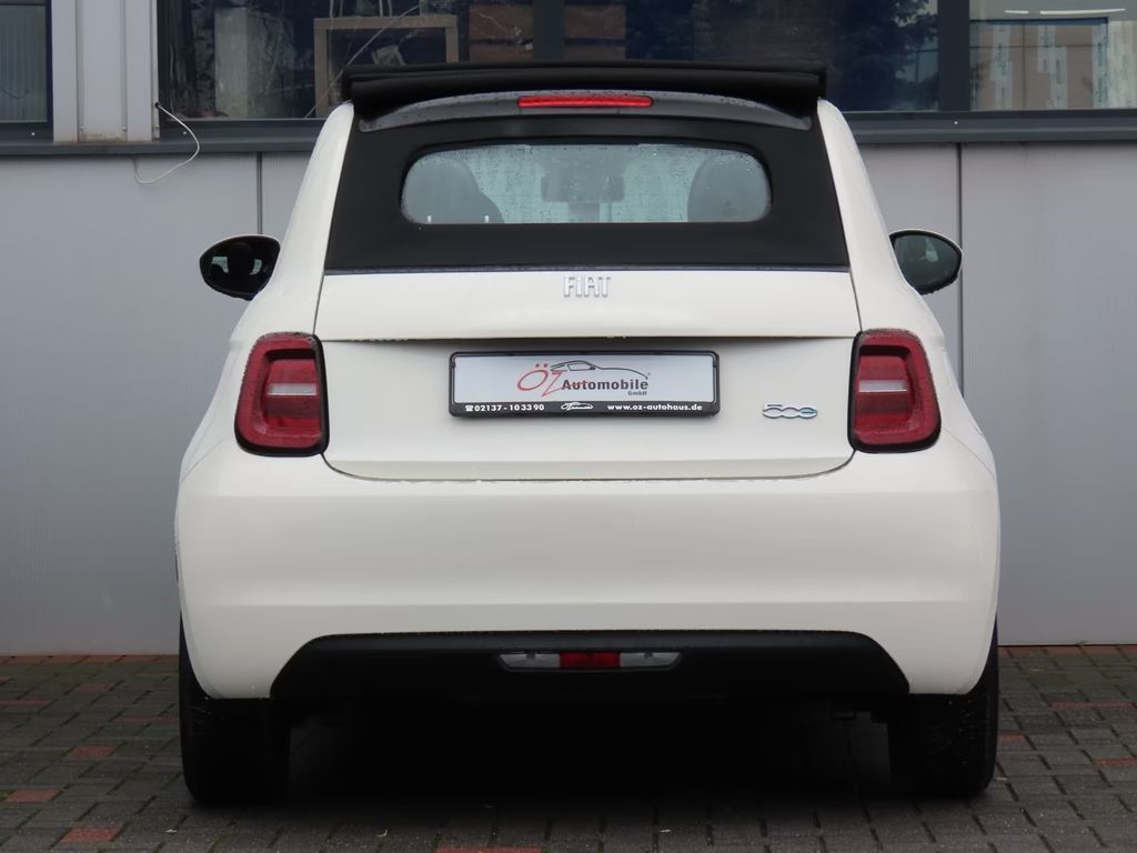 Fiat 500e 2023