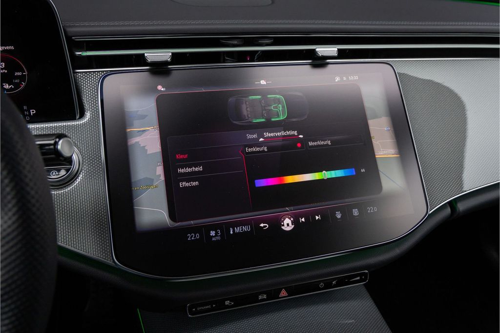 Mercedes-Benz E 220 2025