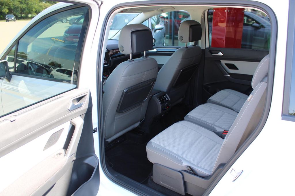 Volkswagen Touran 2024