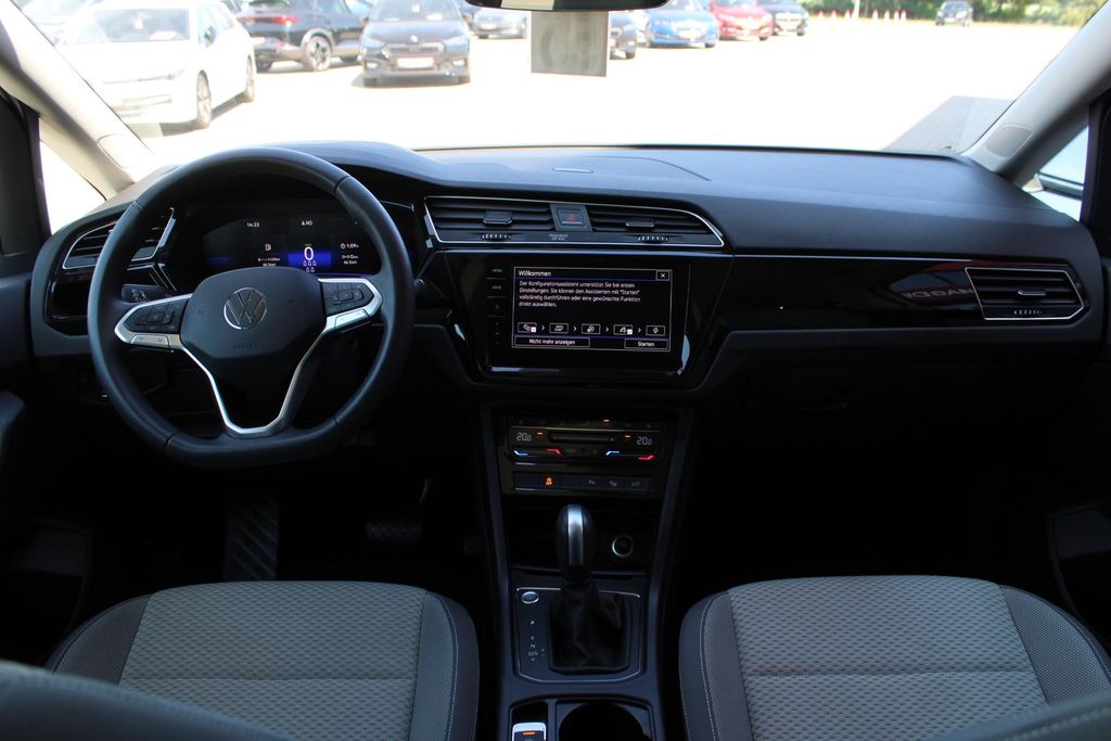 Volkswagen Touran 2024