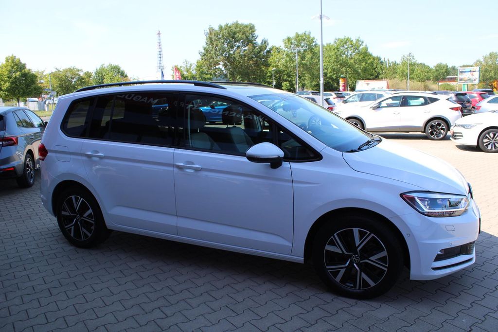 Volkswagen Touran 2024