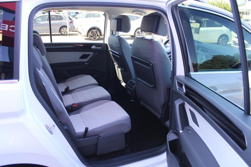 Volkswagen Touran 2024