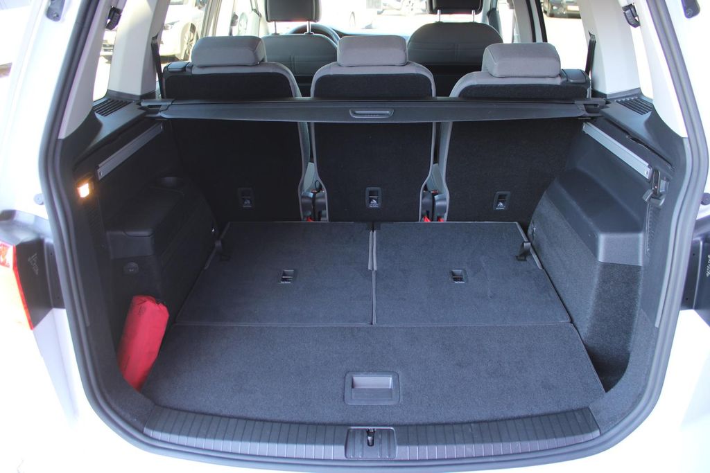 Volkswagen Touran 2024