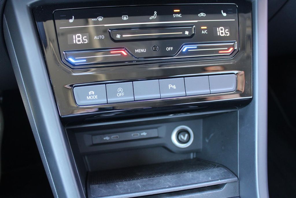 Volkswagen Touran 2024