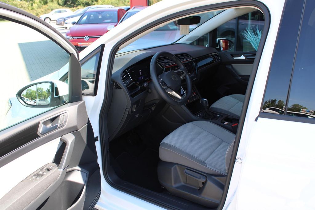 Volkswagen Touran 2024