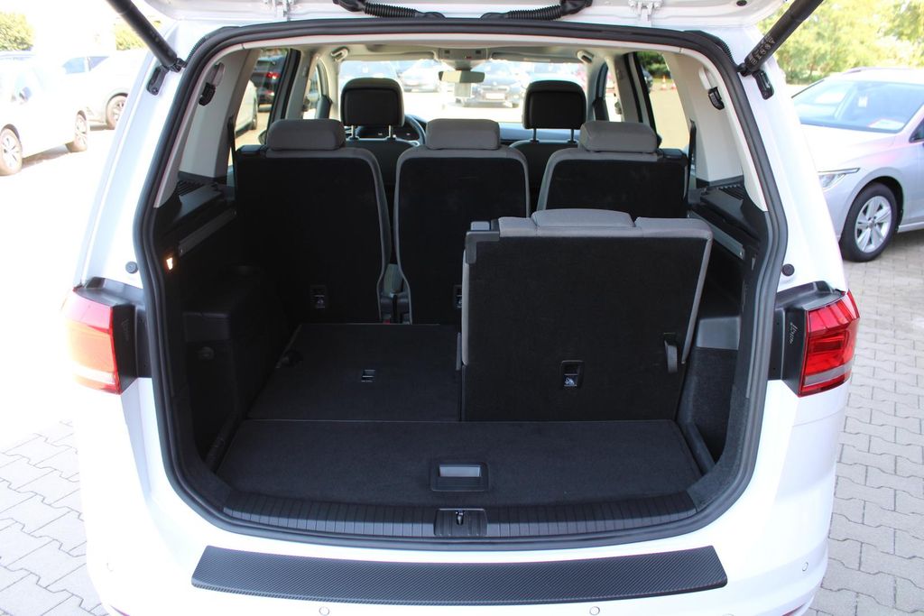 Volkswagen Touran 2024